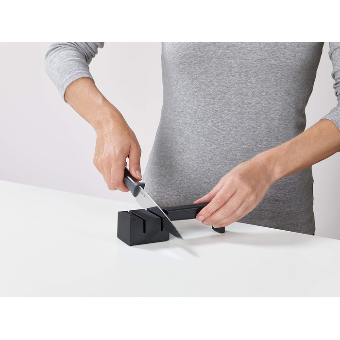 Набір ножів з підставкою і точилкою 6 предметів чорний Elevate SlimBlock Joseph Joseph