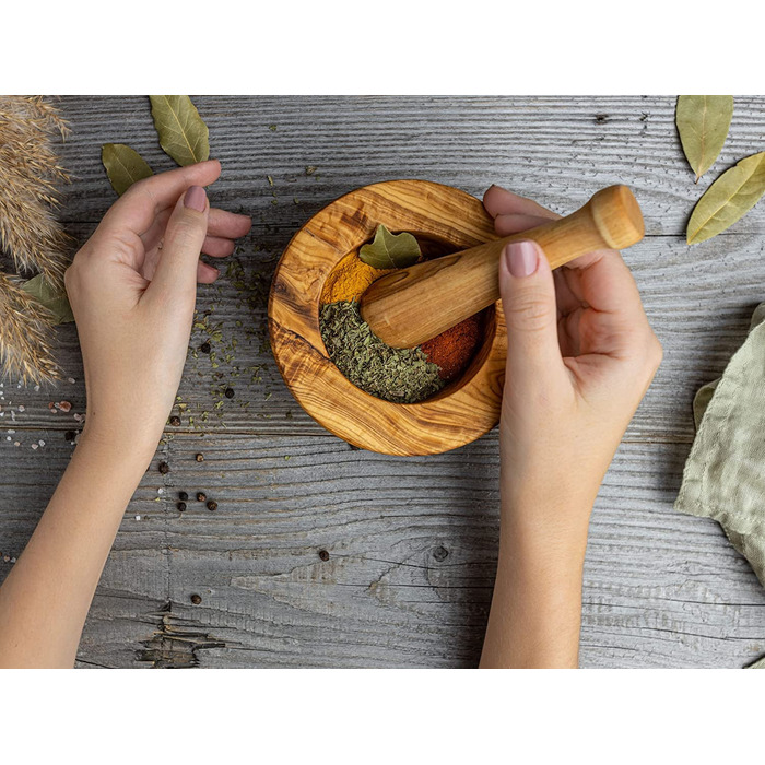 Оливковая ступка и набор пестиков - Ступка - Деревянная ступка - Экологичная ступка для трав и специй Диаметр ок. 12 см (в расплющенном виде Ø 14 см)