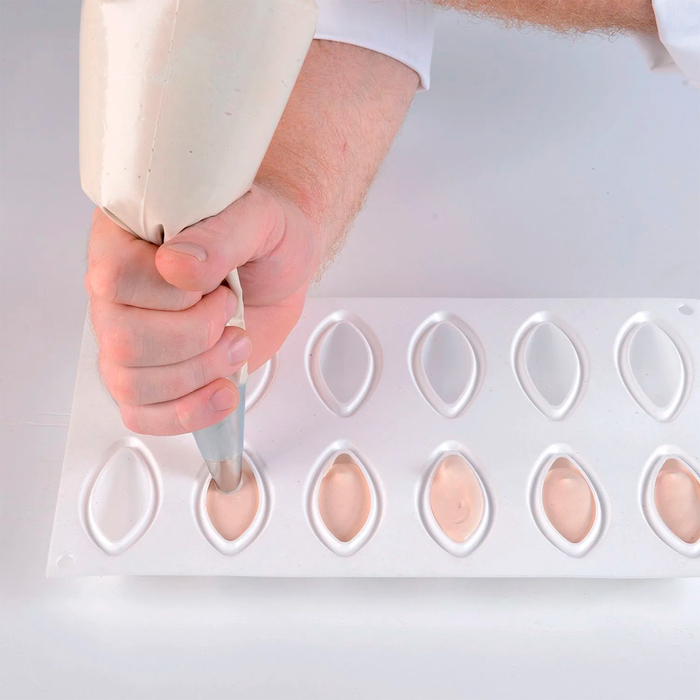 Quenelle Форма силіконова 63x29 mm, h 28 mm