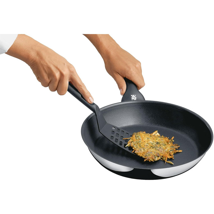 Нож для пиццы WMF Profi Plus 19,8 см, круг для теста с покрытием, ролик для пиццы, нож для пиццы, нержавеющая сталь Cromargan частично матовая, можно мыть в посудомоечной машине (комплект с пластиковой лопаткой 31 см)