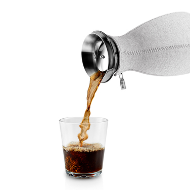 Кавовий глечик в неопреновому чохлі 1 л світло-сірий Cafe Solo Eva Solo