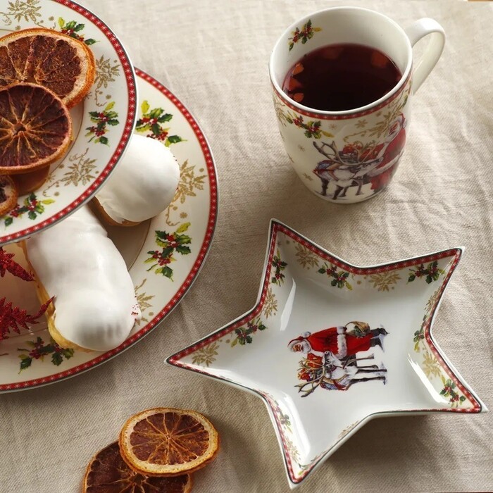 Блюдо Fissman CHRISTMAS 19 см в форме звезды фарфор (13789)