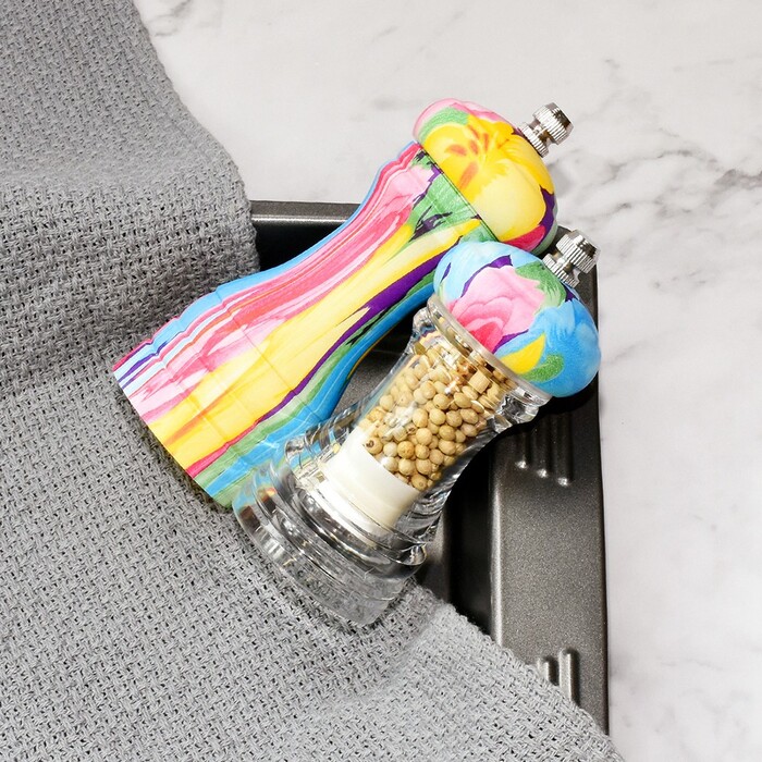 Млин для перцю і приправ Fissman 13x5 см механічна (8156)