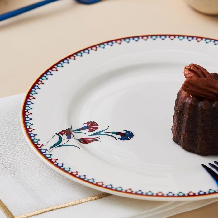 Набір десертів тарілок на 6 персон, 18 предметів Nakkas Karaca