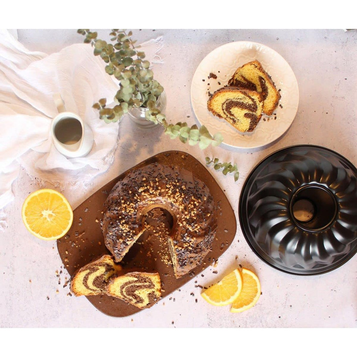 Форма для торта Zenker Z6527 Bundt Ø 25 см, стійка форма для торта з покриттям, для соковитого торта, кругла форма для випічки з антипригарним покриттям, кількість A 25 см одинарна