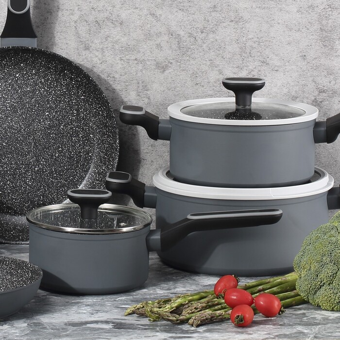 Ківш Fissman LAURA 16x7,9 см / 1,4 л зі скляною кришкою алюміній з антипригарним покриттям (14475)