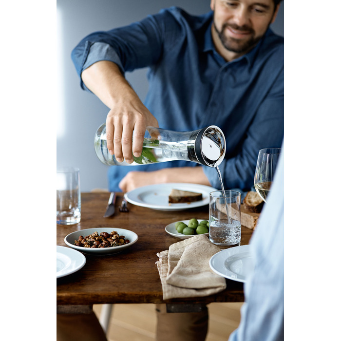 Графін для води, чорний 1,0 л + 2 склянки Basic WMF