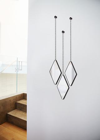 Дзеркала декоративні 17,7х27х1,6 см чорні Dima Umbra