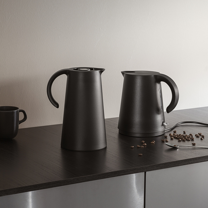 Термокувшін 1 л чорний Rise Eva Solo