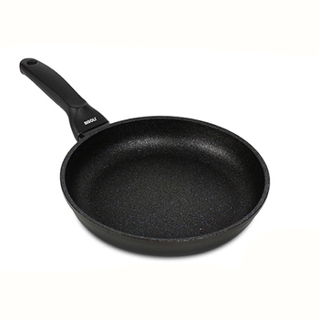 Сковородка диам.28см бак. ручка 'Блекплюс®-Индукция' 00103BPIN/28 RISOLI