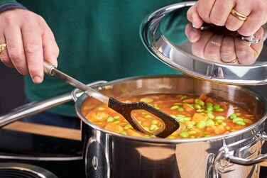 Кулінарна ложка 32 см з отвором та силіконовим краєм Rosle