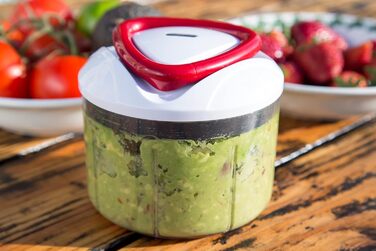 Інструкція з експлуатації універсального подрібнювача Zyliss E910015 Easy Pull, 750 мл, овочерізка, цибулярізка, подрібнювач фруктів і овочів, з надзвичайно гострими лезами в запатентованому швейцарському дизайні 750 мл