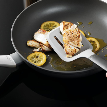 Лопатка з отворами BergHOFF LEO, 35 см