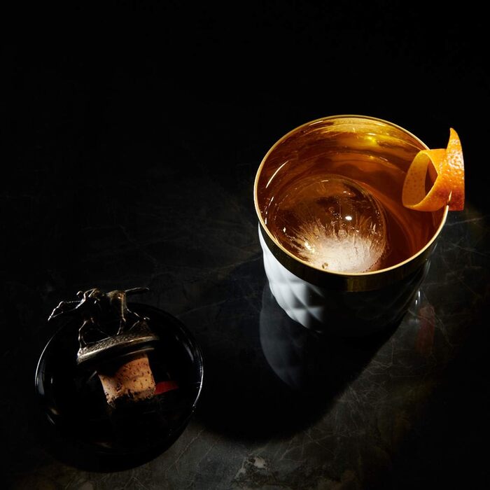 Силіконова льодогенератор Lurch ICE FORMER преміум-класу з кришкою на 20 кубиків льоду розміром 3 см, чорний, кубик 3 см (кулька Ø 6 см)