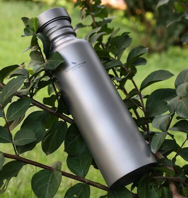 Титанова пляшка для пиття з широким горлом і герметичною кришкою та гачком 750 мл. iBasingo