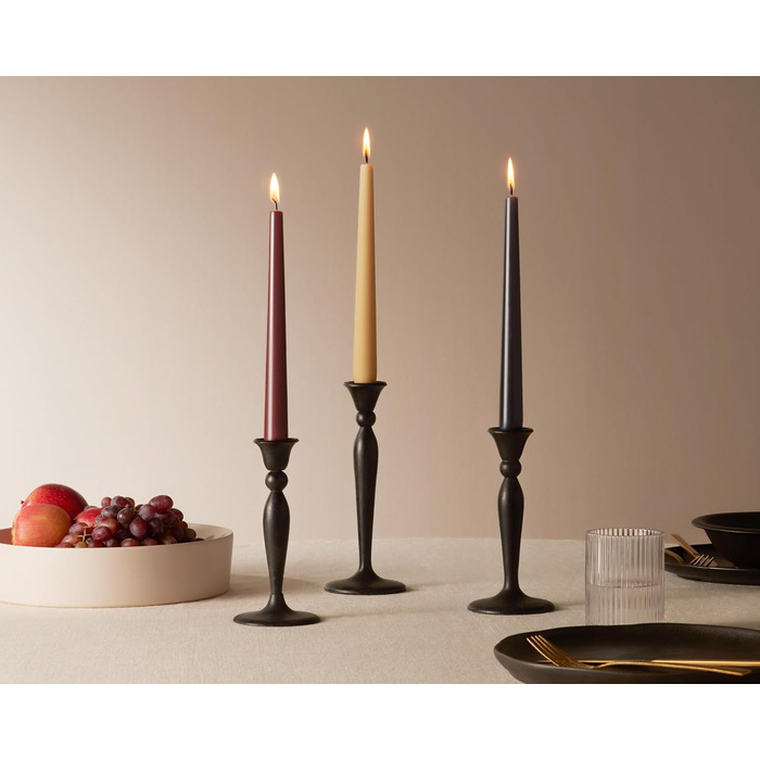 Свічки Bolsius Smooth Taper - Зелені - Набір з 4 шт. у коробці - Декоративні побутові свічки - Час горіння 7 годин - Без запаху - Натуральний рослинний віск - Без пальмової олії - 24,5 см Зелені 4 шт. и (Антрацит, 8 шт. )