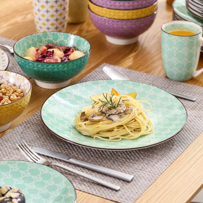 Набор фарфоровой посуды Haruka, 48 шт. - Mness aptieka Набор круглых комбинированных сервизов на 12 человек, включает чашки, миски, десертные тарелки и обеденные тарелки (тюльпан, обеденный сервиз из 40 предметов)