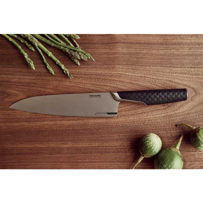Ніж для шеф-кухаря Fiskars Titanium 20 см (1027294)