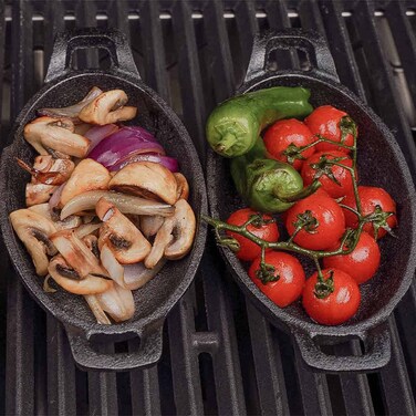 Сковорода чавунна овальна 22 х 15 см з 2 ручками Santos