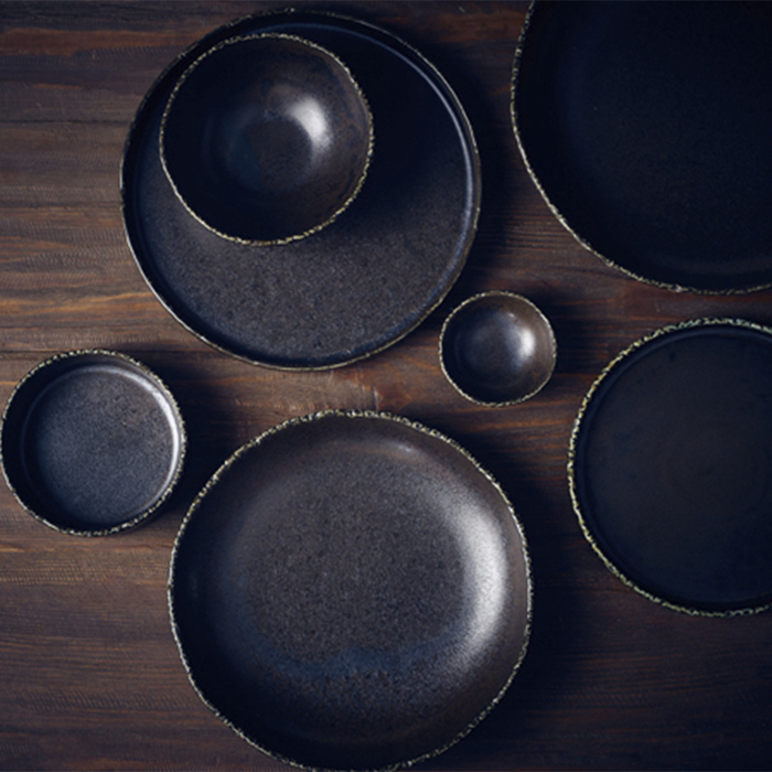 Презентаційна тарілка з бортиком 21*h 1.5 см, Terra Porcelain Roko Cinder Black, GenWare