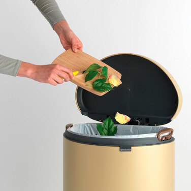 Сміттєвий бак з педаллю 40 л Brabantia