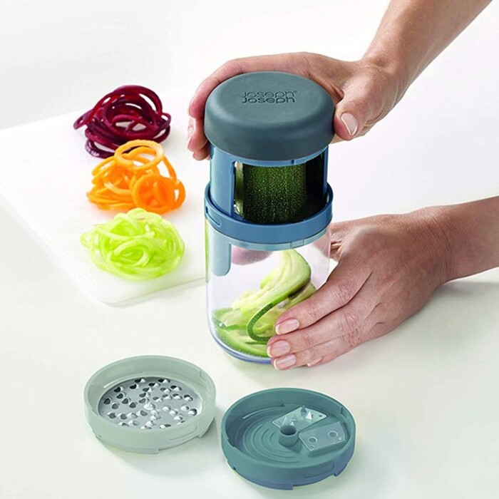 Овочерізка ручна спіральна 3-в-1 з трьома змінними насадками Joseph Joseph GADGETS, сірий, 7,8 х 7,8 х 16 см