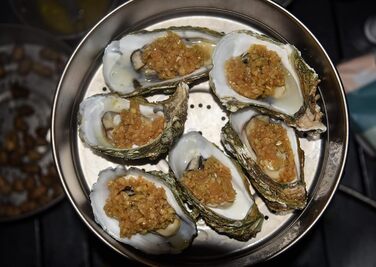 Титановая пароварка Суповая кастрюля Набор 4,5 л и 2 л На открытом воздухе Посуда для кемпинга Легкий пикник Пешие прогулки Подвесной горшок Портативный дорожный бытовая кухонная утварь Набор для приготовления пищи Горячий горшок для 3-5 человек (Ti2113C-