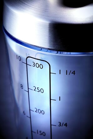 Шейкер для салатної заправки 300 мл Cole & Mason