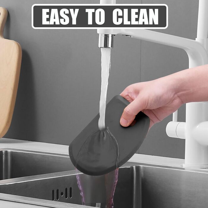 Гибкий силиконовый скребок для теста 15,2 х 11 см черный Lazymi