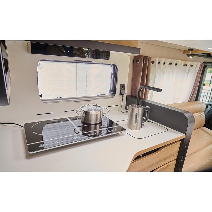 Набір дорожніх чайників SEVERIN, міні-туристичний чайник на 0,5 л, електричний чайник з 2 пластиковими чашками та 2 ложками, матова нержавіюча сталь/чорний, WK 3647 матова нержавіюча сталь