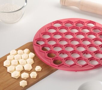 Форми для пельменів і вареників