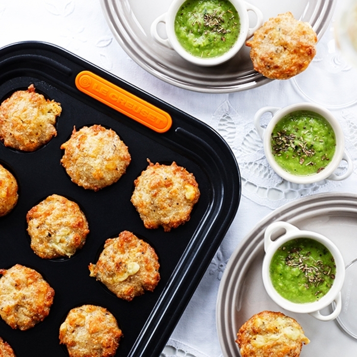 Міні-форма для випічки на 12 мафінів 30 х 22 х 2,5 см, Le Creuset