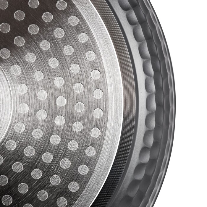 Сковорідка Fissman FAVORITE 20x4 см з індукційним антипригарним дном алюміній (4588)