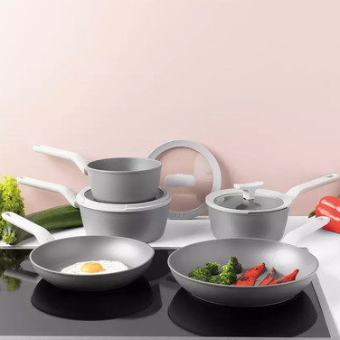 Набір посуду з антипригарним покриттям BergHOFF LEO LITE, 5 пр.