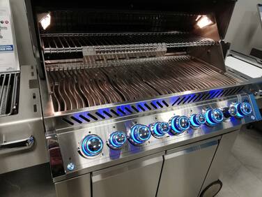 Газовый гриль Napoleon Prestige PRO P-665 PRO665RSIBPSS Код: 004559