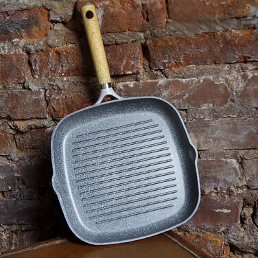 Сковорідка-гриль Fissman SHADOW BORNEO 28x4,5 см (5069)