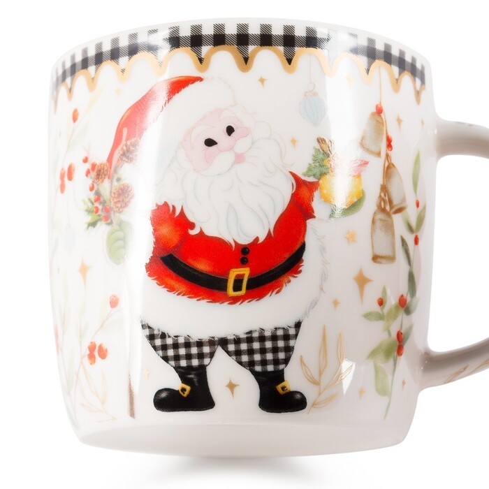 Набір Fissman з кружки 280 мл та іграшки порцеляна (14037)