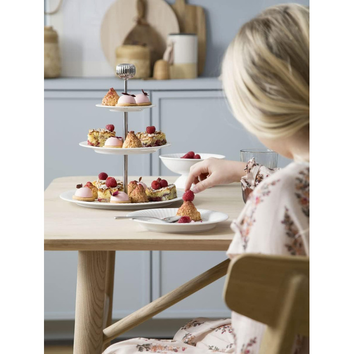 Підставка для торта триярусна 28 см, біла Hammershøi Kähler