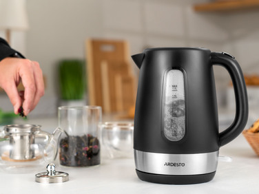 ARDESTO Електрочайник 1.7л, Strix, пластик, чорний матовий