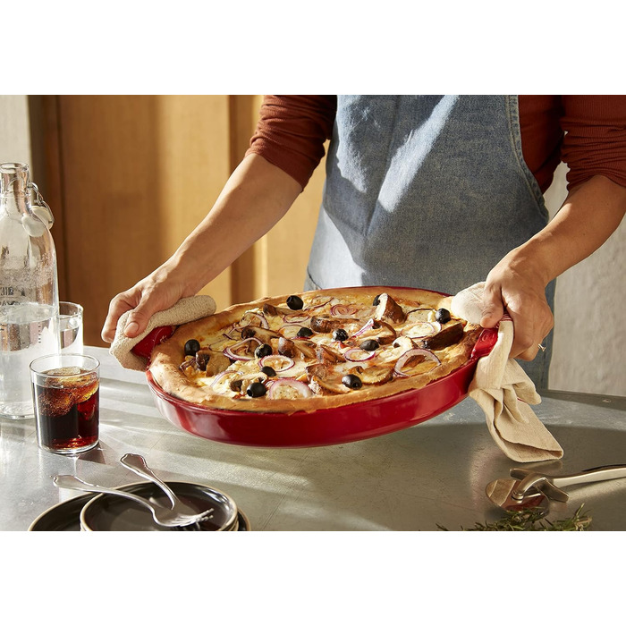 Глибоке блюдо для піци 30,5 см, бордове Emile Henry