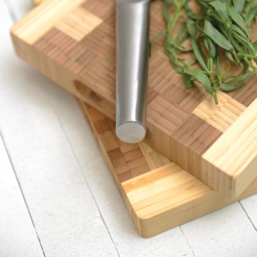 Дошка для нарізування BergHOFF, 23 х 28 см