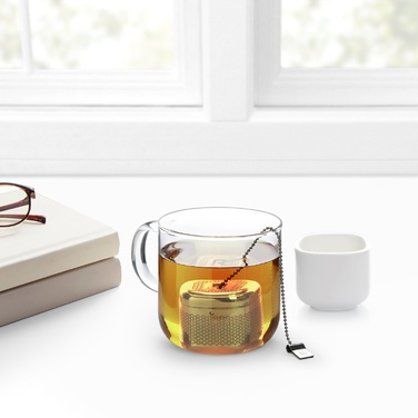 Ємність для заварювання з підставкою 5,5х4,5х5,5 см біла Cutea Umbra